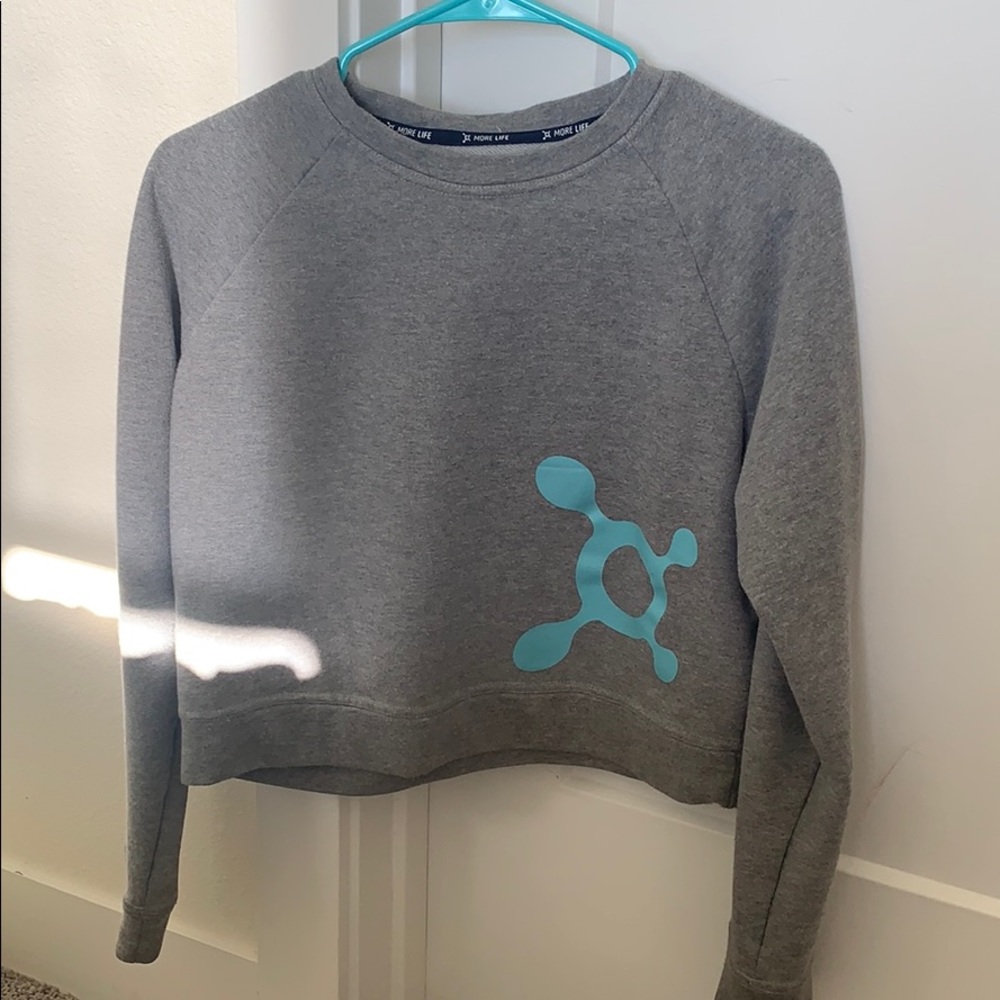 OTF crop top light weight sweatshirt